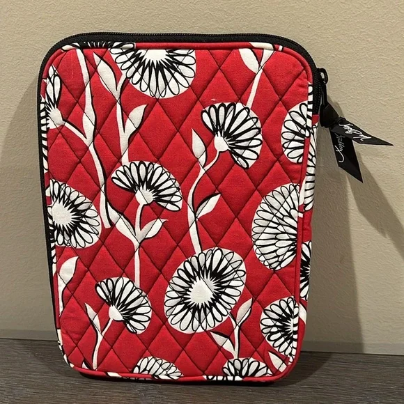 Vera Bradley tablet holder​ EUC - Picture 2 of 4